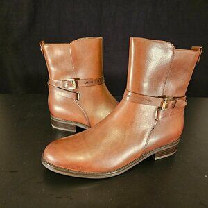 New Brown Aquatalia Boot Size 9-1/2M